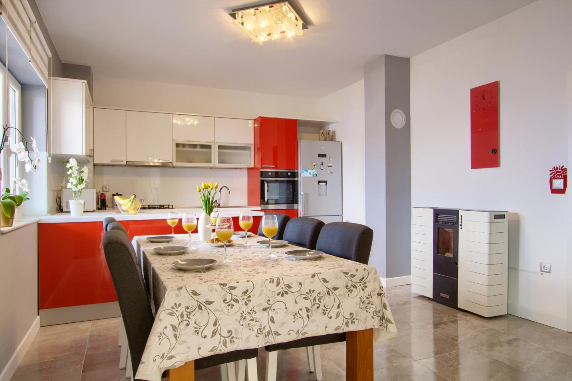 Luxury Sunrise Jacuzzi Apts, 50 M From The Beach カリ エクステリア 写真